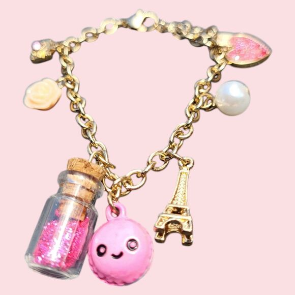 Icing Gold Tone Paris Charm Bracelet Girl's Claire's Fashion Pink Adj Jewelry - Picture 1 of 6